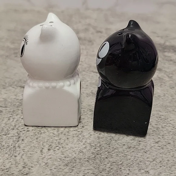 Kit Cat Klock Clock Salt & Pepper Shakers Hand Painted Ceramic - Picture 4 of 7